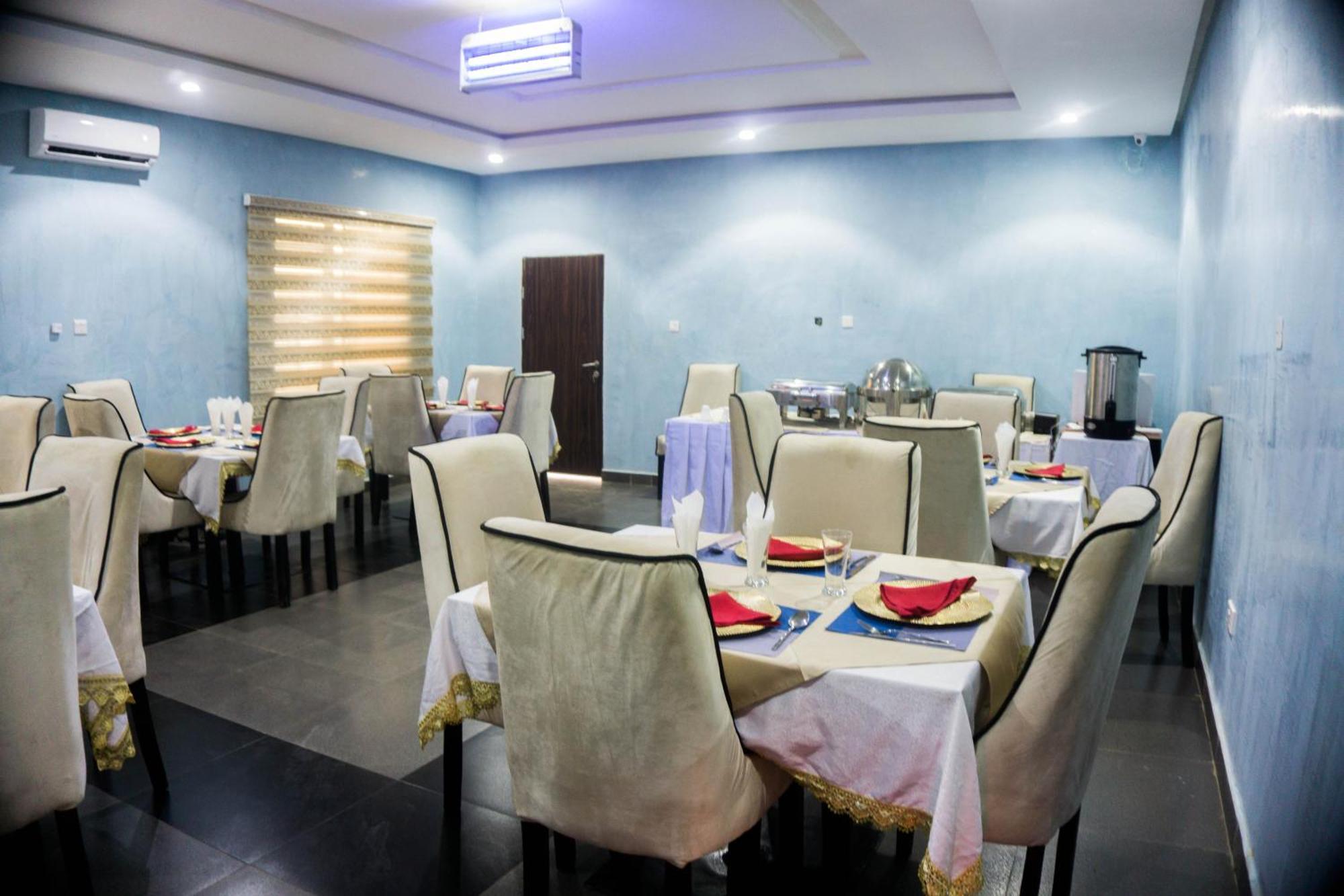 Vibes Suites Kaba 外观 照片