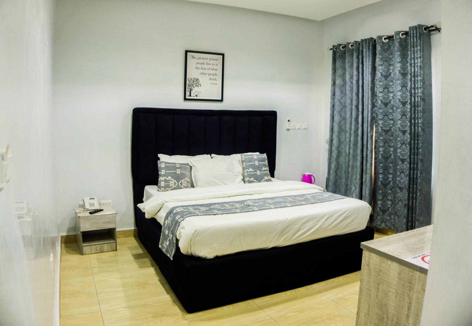 Vibes Suites Kaba 外观 照片