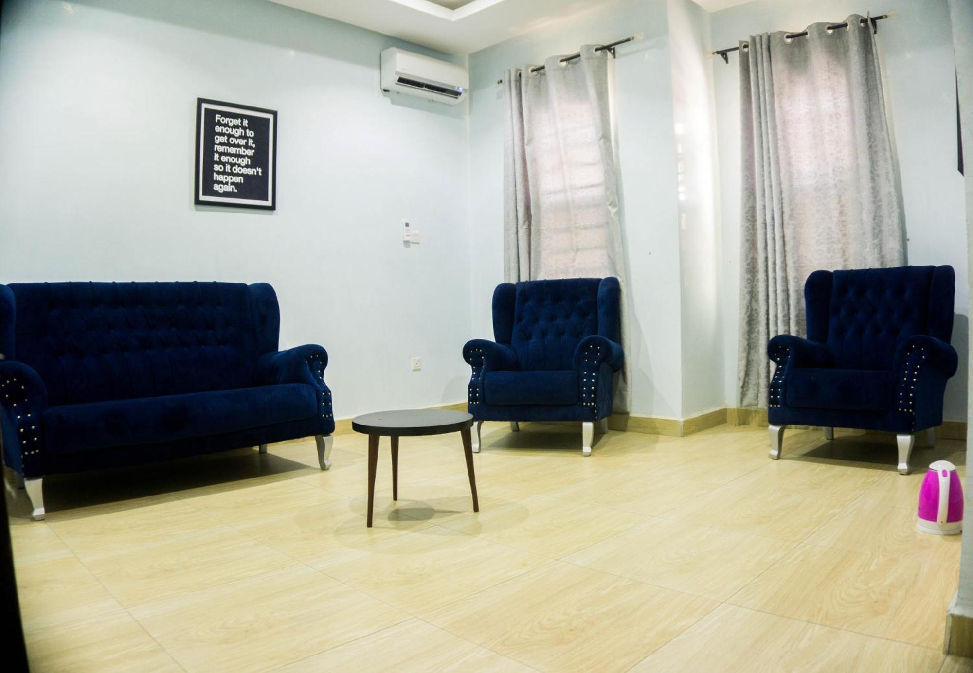 Vibes Suites Kaba 外观 照片